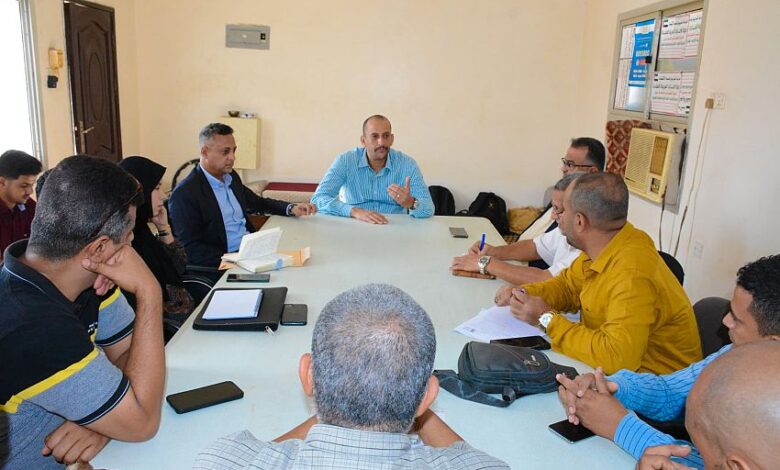 المؤسسة المحلية للمياه في عدن تبحث مع الصندوق الاجتماعي تطوير البنية التحتية 1 المؤسسة المحلية للمياه في عدن تبحث مع الصندوق الاجتماعي تطوير البنية التحتية