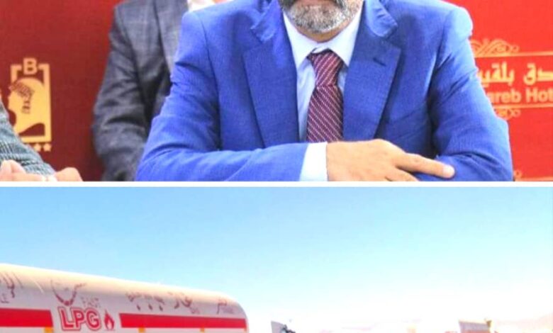 تنفيذاً لتوجيهات وهيط.. شحنات الغاز تتجه من صافر إلى تعز وعدن لتخفيف الأزمة