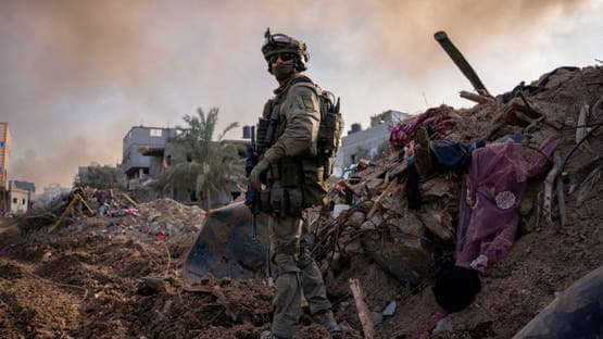 جيش العدو الإسرائيلي يقر بمصرع وجرح 5 من جنوده في غزة