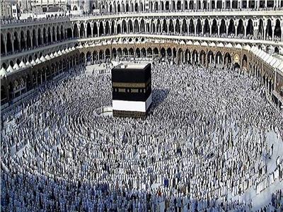 الحجاج يُنهون مناسكهم بثالث أيام التشريق ويغادرون منى بطواف الوداع 1 الحجاج يُنهون مناسكهم بثالث أيام التشريق ويغادرون منى بطواف الوداع
