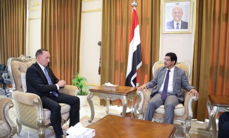 أوكرانيا تجدد دعمها الثابت لمجلس القيادة والحكومة
