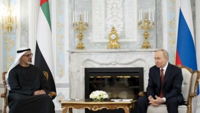 ولي عهد أبوظبي يبحث مع الرئيس الروسي في مينسك تعزيز التعاون الثنائي