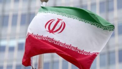 مفتشو الوكالة الذرية يغادرون إيران بعد تعليق طهران التعاون النووي