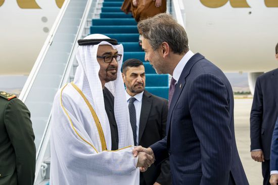 الرئيس الإماراتي يصل أنقرة