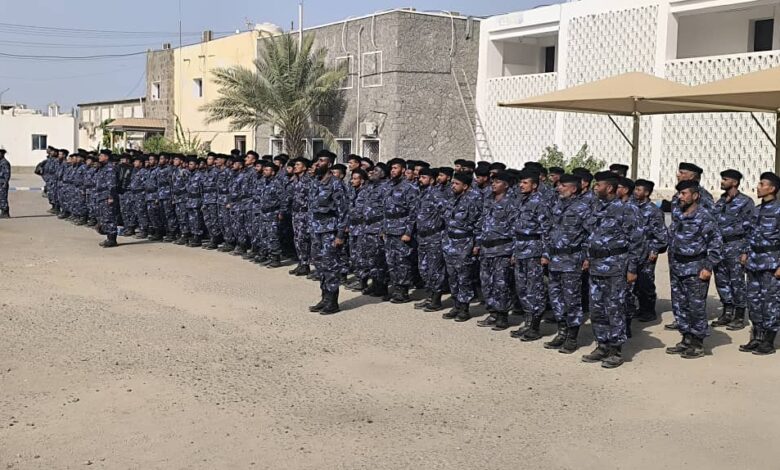 عدن تستقبل الدفعة السابعة من البرنامج التأهيلي الأمني بدعم إماراتي 1 عدن تستقبل الدفعة السابعة من البرنامج التأهيلي الأمني بدعم إماراتي