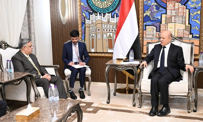 الرئيس العليمي يطالب بتسهيلات استيراد القمح الهندي بأسعار تفضيلية 1 الرئيس العليمي يطالب بتسهيلات استيراد القمح الهندي بأسعار تفضيلية