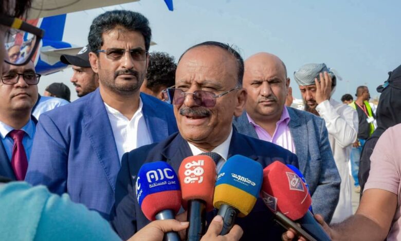 تزامناً مع وصول طائرة جديدة.. الخطوط الجوية اليمنية تعلن بيع التذاكر بالعملة المحلية 1 تزامناً مع وصول طائرة جديدة.. الخطوط الجوية اليمنية تعلن بيع التذاكر بالعملة المحلية