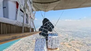 الإمارات تقدم مساعدات غذائية لغزة عبر الإنزال الجوي 78 بالتعاون مع الأردن