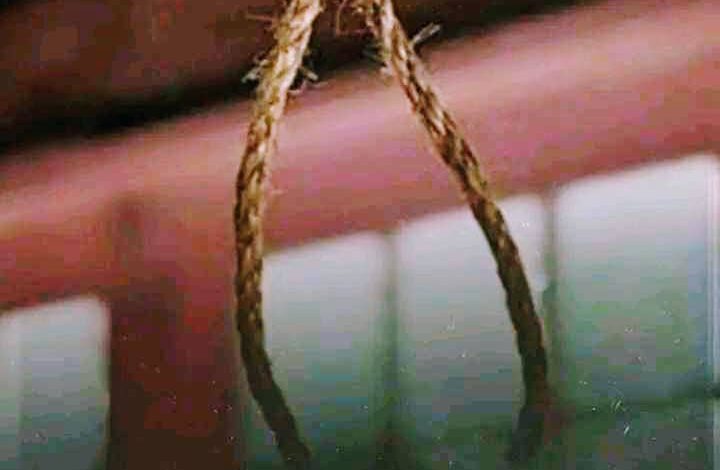 شاب يشنق نفسه بعد يأسه من الحياة في إب