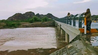 سيول غزيرة تجتاح مناطق في مديرية موزع غرب تعز
