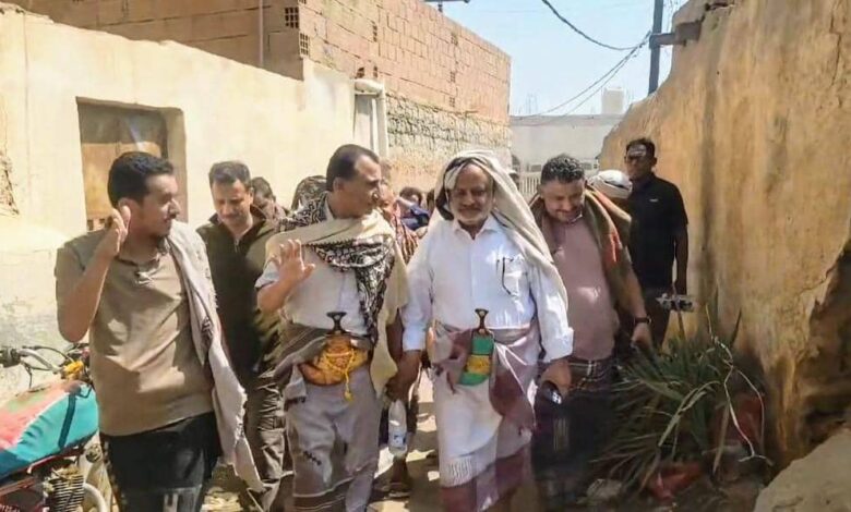 محافظ الحديدة يتفقد السوق التاريخي في مديرية حيس 1 محافظ الحديدة يتفقد السوق التاريخي في مديرية حيس