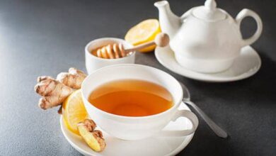مزيج طبيعي لمحاربة البرد.. الزنجبيل والليمون والعسل على رأس العلاجات المنزلية 5 مزيج طبيعي لمحاربة البرد.. الزنجبيل والليمون والعسل على رأس العلاجات المنزلية