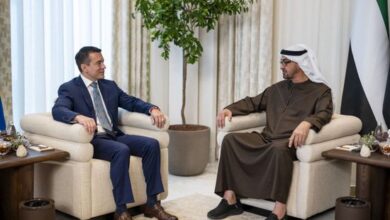 الرئيس الإماراتي ورئيس الإكوادور يبحثان آفاق التعاون الاقتصادي والاستثماري المشترك