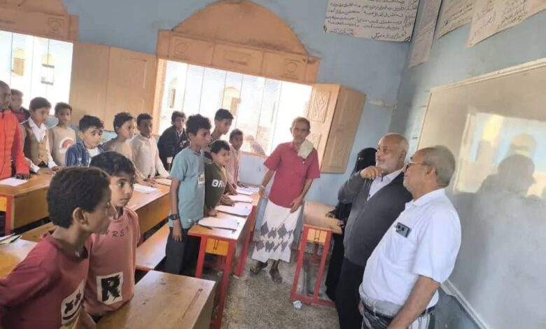 طاهر يعتمد إدراج مدرسة النهضة في خطة مشاريع الحديدة لعام 2026