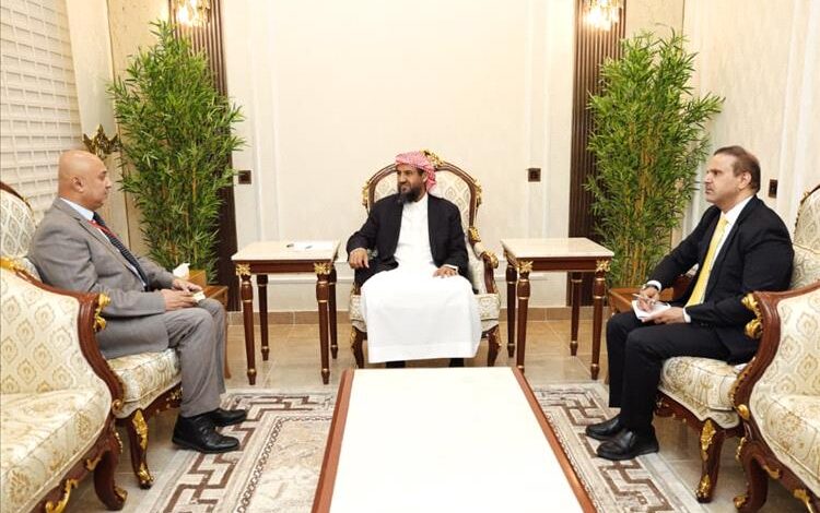 عدن.. المحرمي يطّلع على سير العمل في قطاع الاتصالات 1 عدن.. المحرمي يطّلع على سير العمل في قطاع الاتصالات