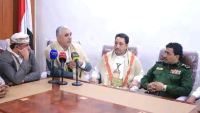 الحديدة.. مليشيا الحوثي تجبر المعتقلين على دورات طائفية داخل السجن المركزي