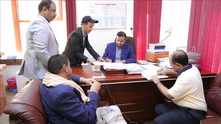 محافظ شبوة يقر تنفيذ المرحلة الأولى لمركز القلب بالمدينة الطبية