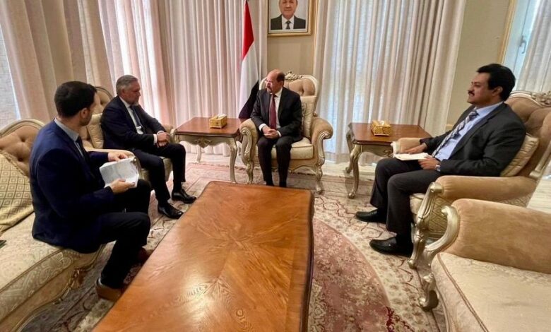 الزنداني يبحث مع سفير الاتحاد الأوروبي تعزيز التعاون ودعم الإصلاحات الاقتصادية 1 الزنداني يبحث مع سفير الاتحاد الأوروبي تعزيز التعاون ودعم الإصلاحات الاقتصادية