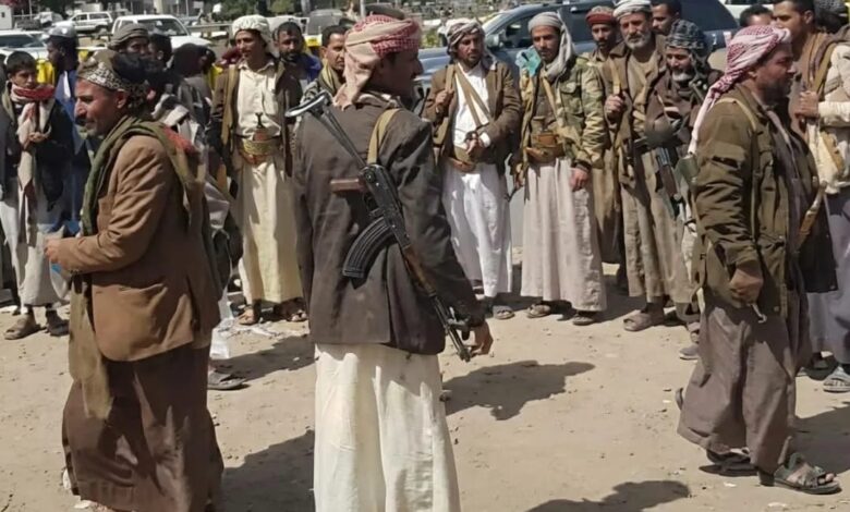 احتشاد قبلي في صنعاء يرغم المليشيا على الإفراج عن ثلاثة مختطفين من أرحب