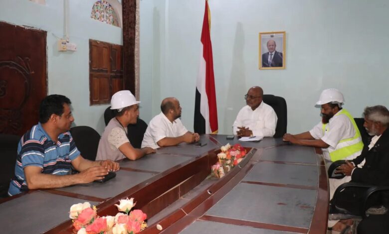 الخوخة تبحث مع الصندوق الاجتماعي إنشاء بئر جديدة لخدمة السكان وتوسيع التدخلات التنموية 1 الخوخة تبحث مع الصندوق الاجتماعي إنشاء بئر جديدة لخدمة السكان وتوسيع التدخلات التنموية