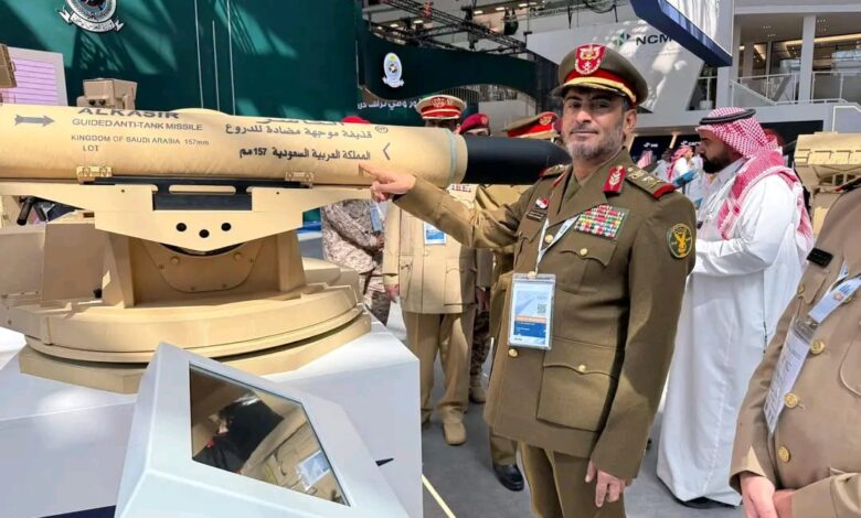 رئيس الأركان يحضر انطلاق فعاليات معرض الدفاع العالمي 2026 في الرياض 1 رئيس الأركان يحضر انطلاق فعاليات معرض الدفاع العالمي 2026 في الرياض