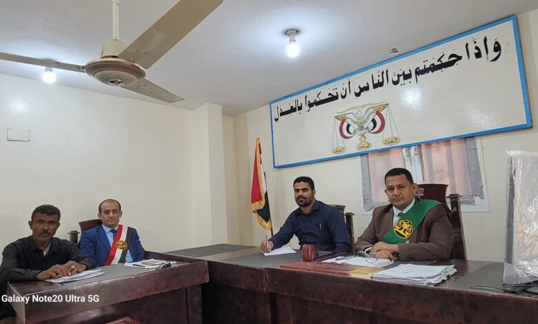 الحديدة.. محكمة الخوخة تصدر حكماً بالإعدام قصاصاً في قضية قتل عمد 1 الحديدة.. محكمة الخوخة تصدر حكماً بالإعدام قصاصاً في قضية قتل عمد