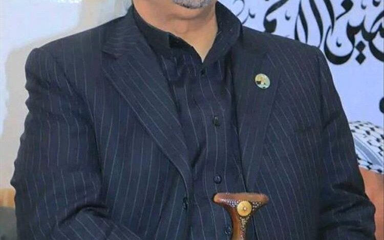 صنعاء.. مليشيا الحوثي تفرض حصاراً مسلحاً على منزل الشيخ حمير الأحمر 1 صنعاء.. مليشيا الحوثي تفرض حصاراً مسلحاً على منزل الشيخ حمير الأحمر
