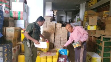 الحديدة.. مكتب الصناعة والتجارة بالخوخة ينفذ حملة تفتيش مفاجئة على المحلات بالمديرية 7 الحديدة.. مكتب الصناعة والتجارة بالخوخة ينفذ حملة تفتيش مفاجئة على المحلات بالمديرية