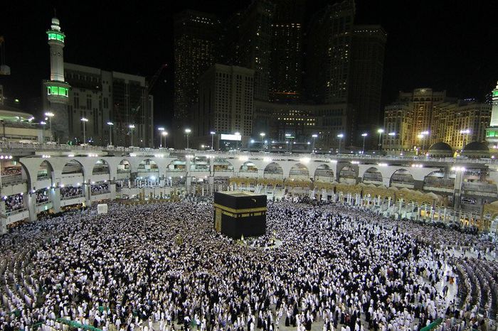 صلاة التراويح في رمضان شعيرة إسلامية موسمية لنحو مليار ونصف حول العالم 1 صلاة التراويح في رمضان شعيرة إسلامية موسمية لنحو مليار ونصف حول العالم