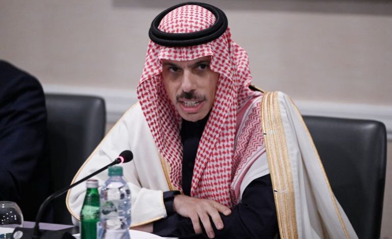 وزير الخارجية السعودي: سلوك إيران العدواني يزيد من عزلتها 1 وزير الخارجية السعودي: سلوك إيران العدواني يزيد من عزلتها