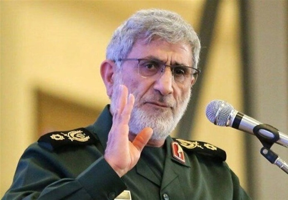 بعد إسنادهم طهران عسكريًا.. قاآني يصف القيادة الحوثية بـ”المخلصة لبلاده” وسط انتقادات لرهن مصالح اليمن