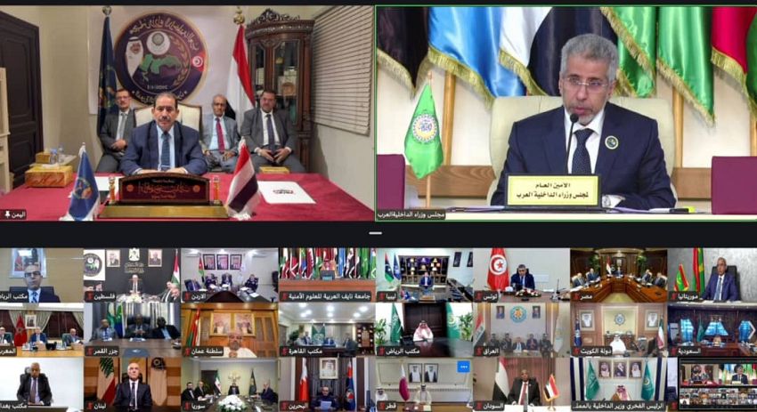اليمن تؤكد التزامها بتعزيز التنسيق والتعاون الأمني مع الأشقاء العرب لتجاوز التهديدات