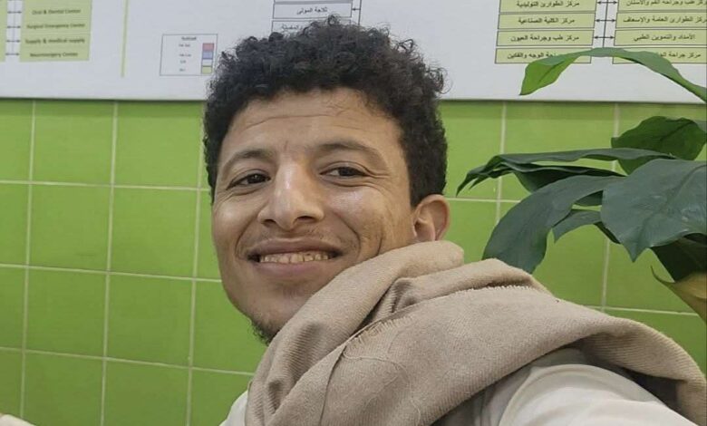 تصاعد خطير للانتهاكات في تعز: اعتداء عنيف على ناشط بعد أيام من اغتيال صحفي