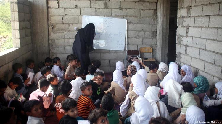 خطر يهدد جيلاً بأكمله.. اليونيسف تكشف حصيلة الحرمان التعليمي في اليمن وجهود الإنقاذ