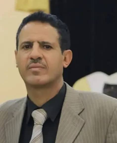 بعد عامين من الاحتجاز.. أسرة موظف تطالب بإنهاء معاناته في سجون الحوثي
