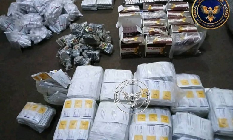 عدن.. ضبط شحنة أدوية مهربة في نقطة مصنع الحديد