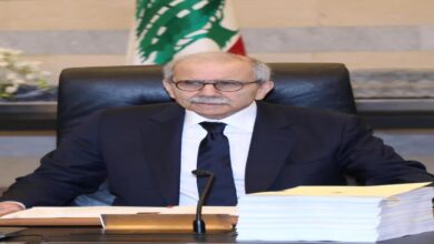 حكومة لبنان ترفض هيمنة حزب الله وتتمسك بسيادة الدولة