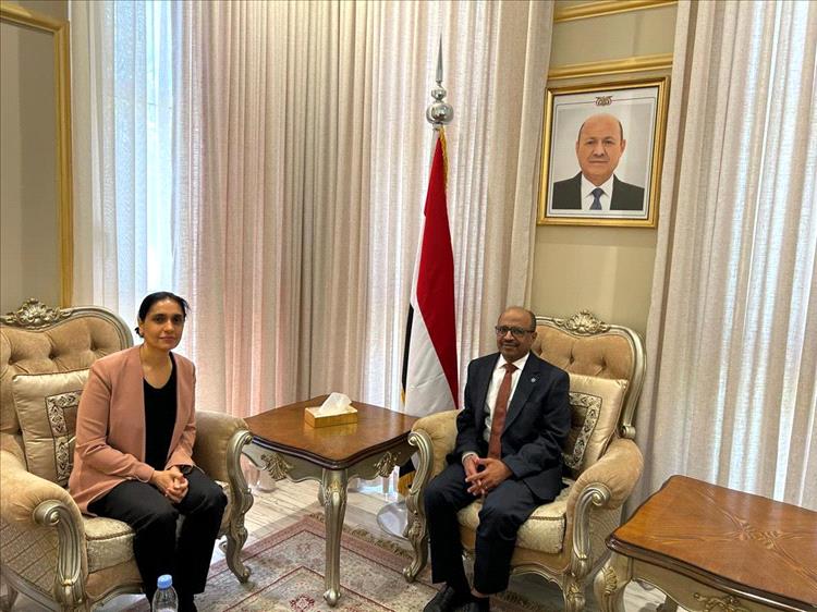 وزير النفط يوجه دعوة رسمية للشركات البريطانية للاستثمار في الطاقة والمعادن