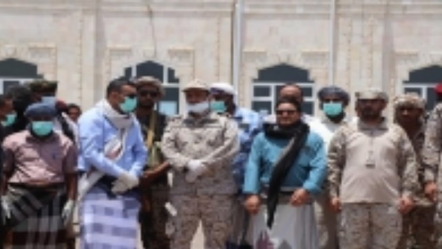 برعاية الطيران السعودي .. وصول ركاب السفينة المفقودة إلى جزيرة سقطرى 1 برعاية الطيران السعودي .. وصول ركاب السفينة المفقودة إلى جزيرة سقطرى