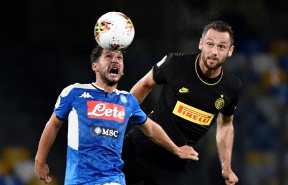 نابولي يبلغ نهائي كأس إيطاليا وميرتنز يحطم رقم قياسي 1 نابولي يبلغ نهائي كأس إيطاليا وميرتنز يحطم رقم قياسي