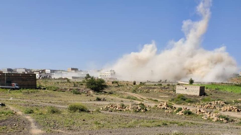 في انتهاك صارخ بحق المدنيين.. قذائف حوثية تطال مستشفى الدريهمي بالحديدة 1 في انتهاك صارخ بحق المدنيين.. قذائف حوثية تطال مستشفى الدريهمي بالحديدة