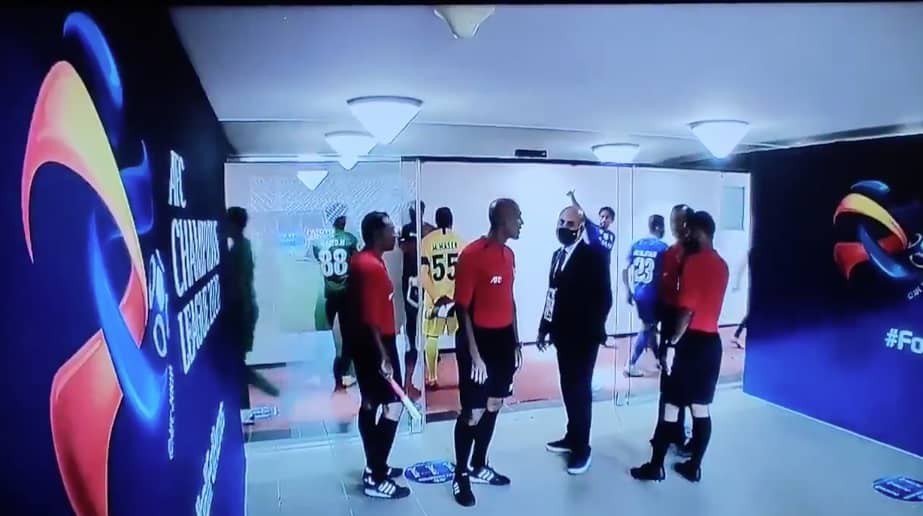 الآسيوي يقصي الهلال السعودي من دوري آسيا والأخير يتوعد بمقاضاته 1 الآسيوي يقصي الهلال السعودي من دوري آسيا والأخير يتوعد بمقاضاته