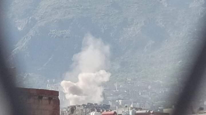 استشهاد مدني وجرح 5 آخرين بقصف حوثي على مدينة تعز 1 استشهاد مدني وجرح 5 آخرين بقصف حوثي على مدينة تعز