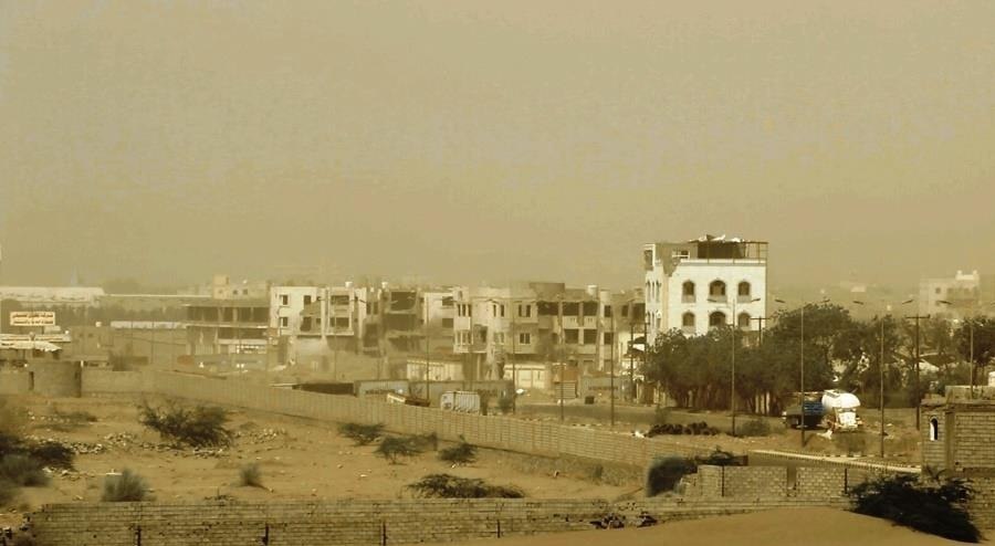 استهداف حوثي متجدد يطال منشآت صناعية وتجاري داخل الحديدة 1 استهداف حوثي متجدد يطال منشآت صناعية وتجاري داخل الحديدة