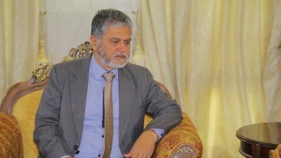 متجاهلا جريمة الدريهمي.. رئيس بعثة الحديدة يدعو لضبط النفس 1 متجاهلا جريمة الدريهمي.. رئيس بعثة الحديدة يدعو لضبط النفس
