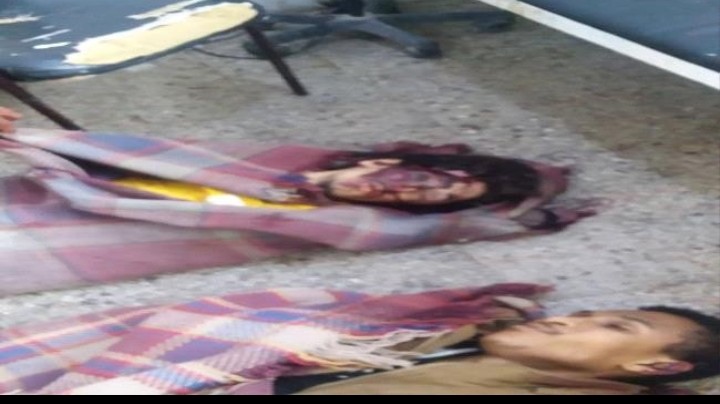 العثور على جثتين لمجهولي الهوية في المحفد والامن يدعو المواطنيين لتعرف عليهما 1 العثور على جثتين مجهولي الهوية في المحفد والامن يدعو المواطنيين لتعرف عليهم.