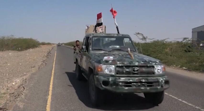 العثور على جثة تحمل آثار تعذيب في المخا والإعلام الأمني يوضح 1 العثور على جثة تحمل آثار تعذيب في المخا والإعلام الأمني يوضح