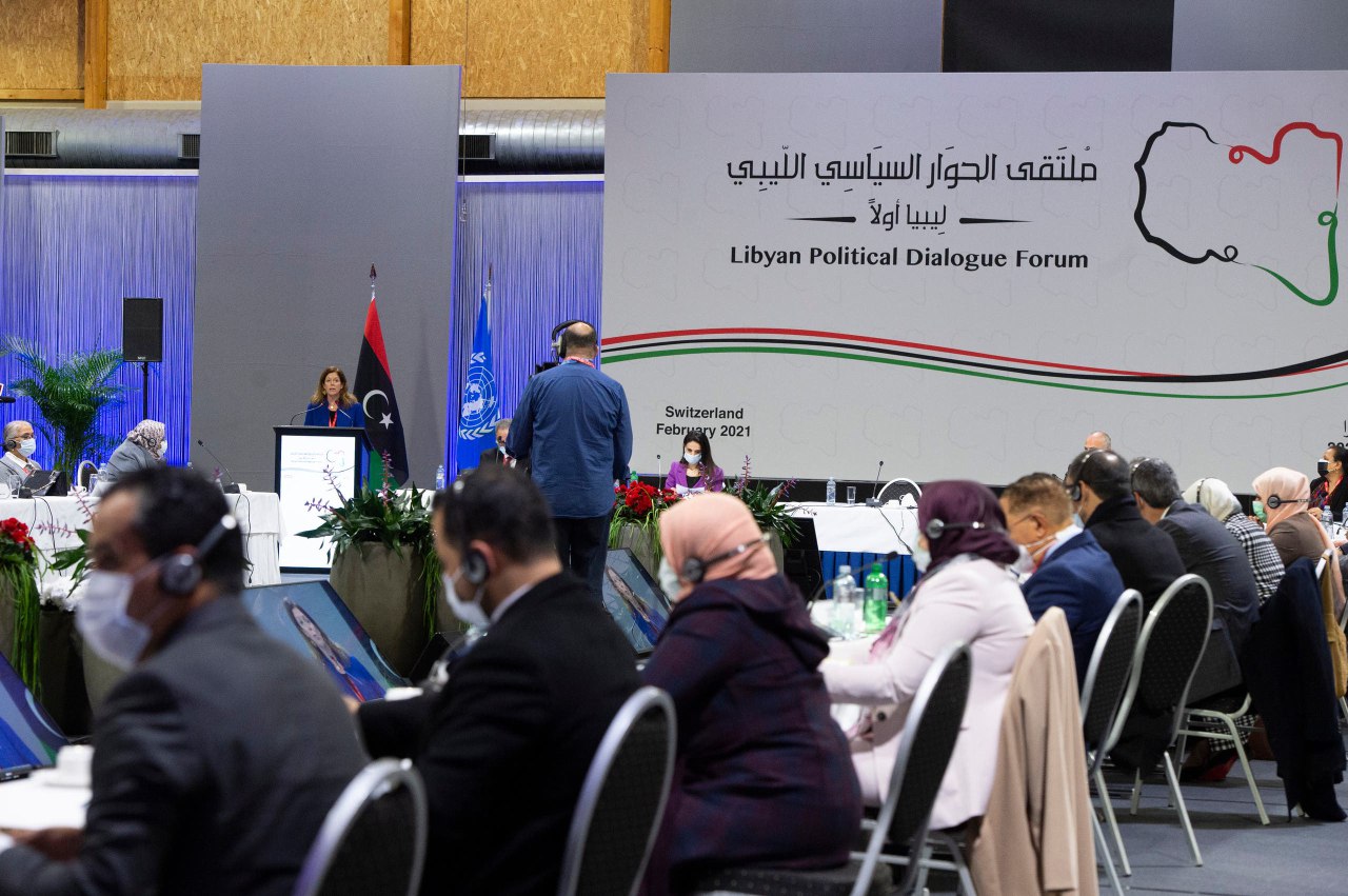 الليبيون يترقبون ولادة سلطة جديدة موحدة في البلاد 1 الليبيون يترقبون ولادة سلطة جديدة موحدة في البلاد
