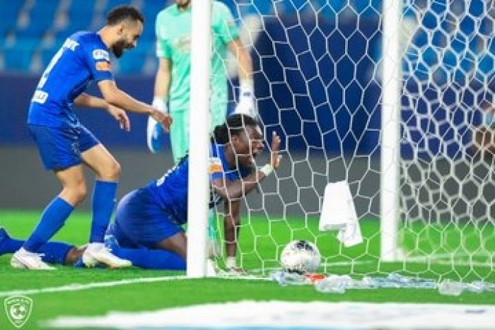 الهلال يواصل انتصاراته بفوزه على ضيفه الاتفاق بثلاثية 1 الهلال يواصل انتصاراته بفوزه على ضيفه الاتفاق بثلاثية