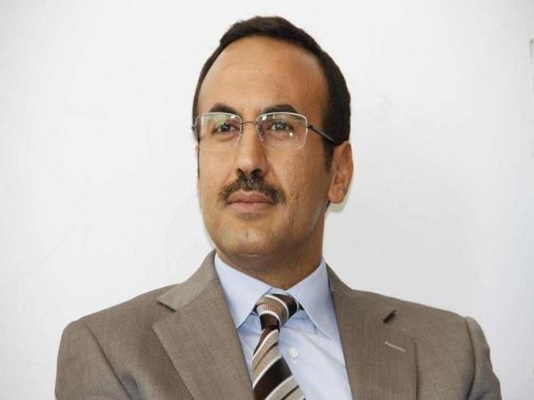 أحمد علي صالح يُعزِّي في وفاة الشيخ عبد الملك هازع